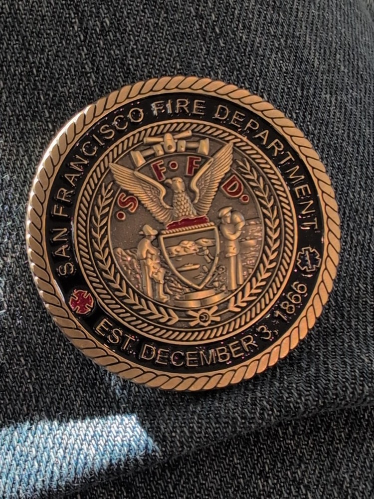 SAN FRANCISCO FIRE DEPT Challenge Coin 25 Years