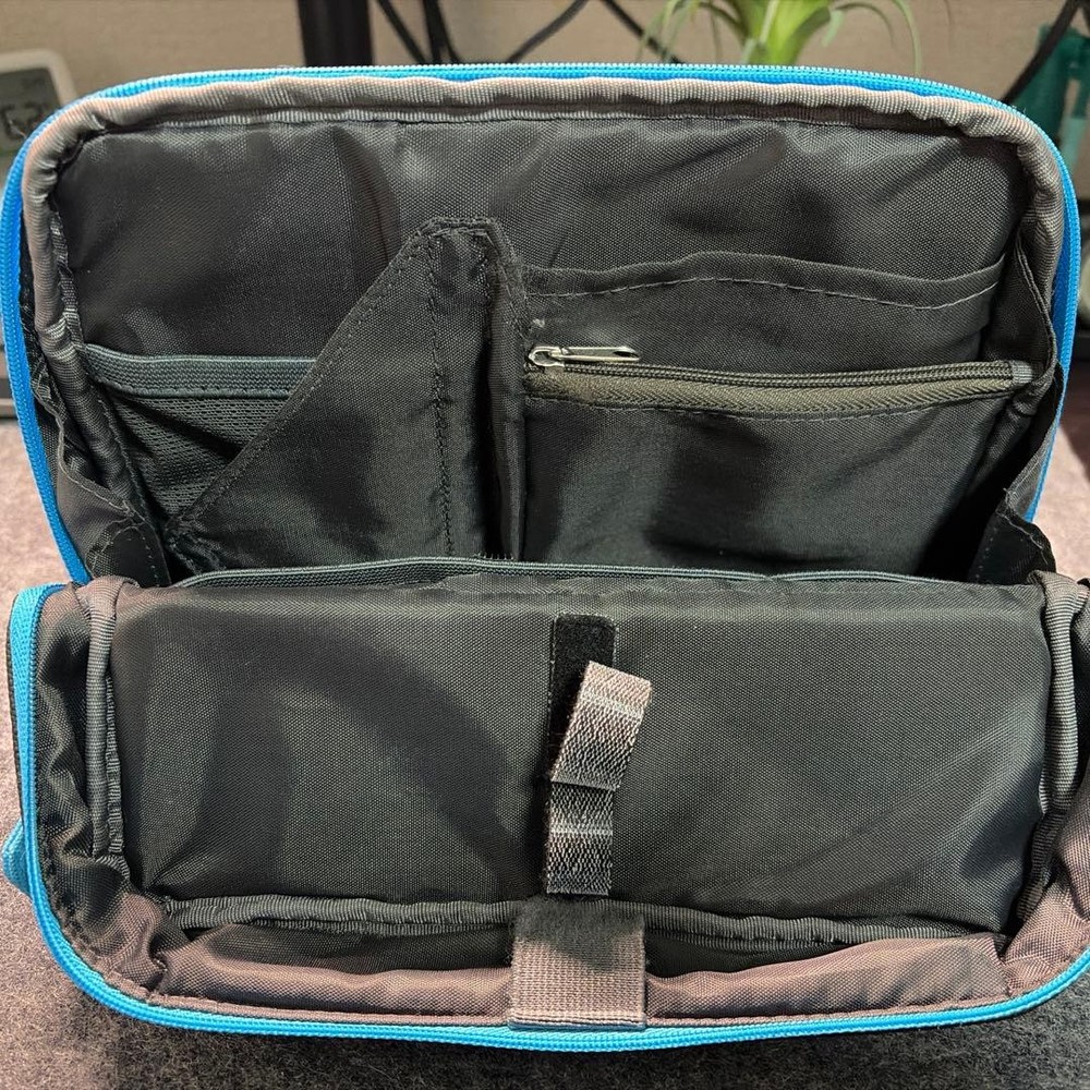 ANKER Gadget Pouch Black / Blue