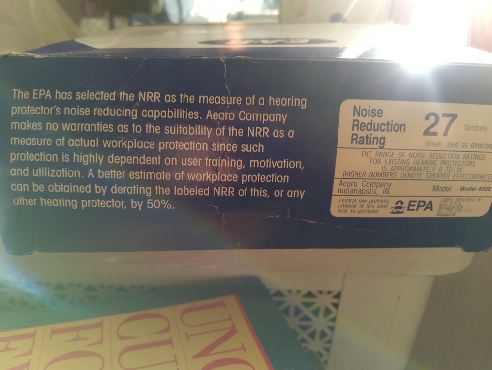 E-A-R Model 4000 Ear Muffs Blue NRR 27 dB
