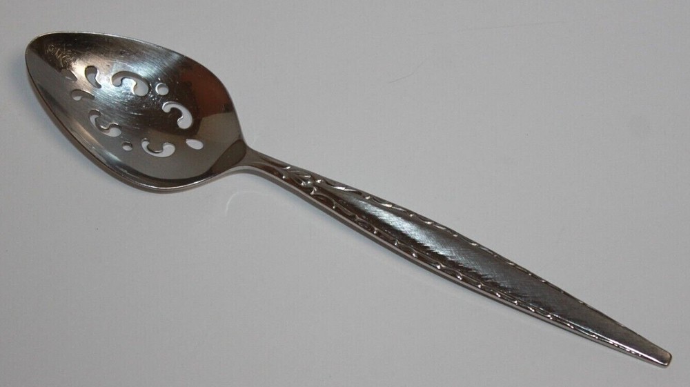 Oneida Community Venetia Stainless Pierced Spoon Flatware