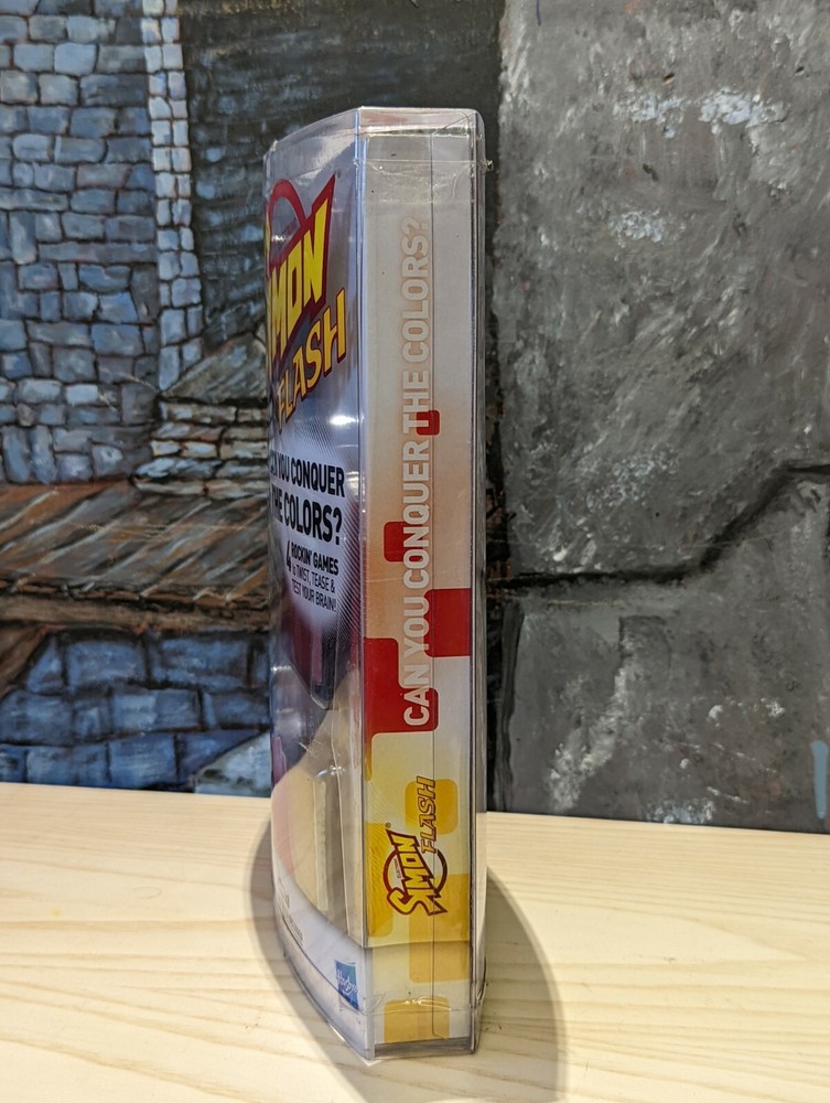 Simon Flash Electronic Game Cubes 2009 Hasbro New Toy Gift