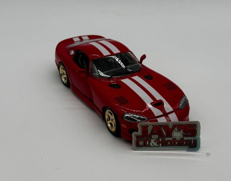 Bburago Viper Dodge GT5 Coupe 1/18 Scale Diecast Red