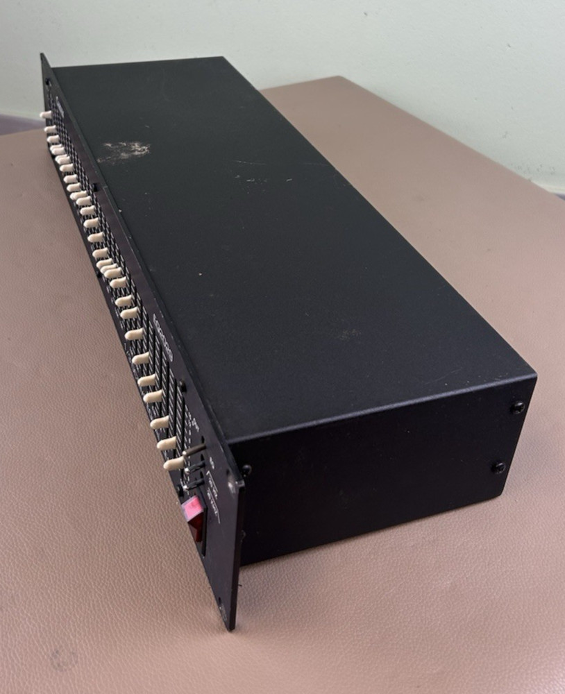 CARVIN EQ 2029 GRAPHIC EQUALIZER