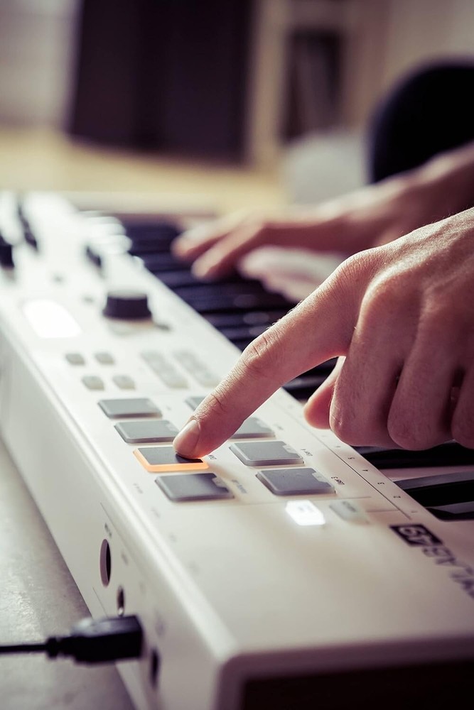 Arturia KeyLab 49 49-Note MIDI Keyboard Controller with Software Bundle