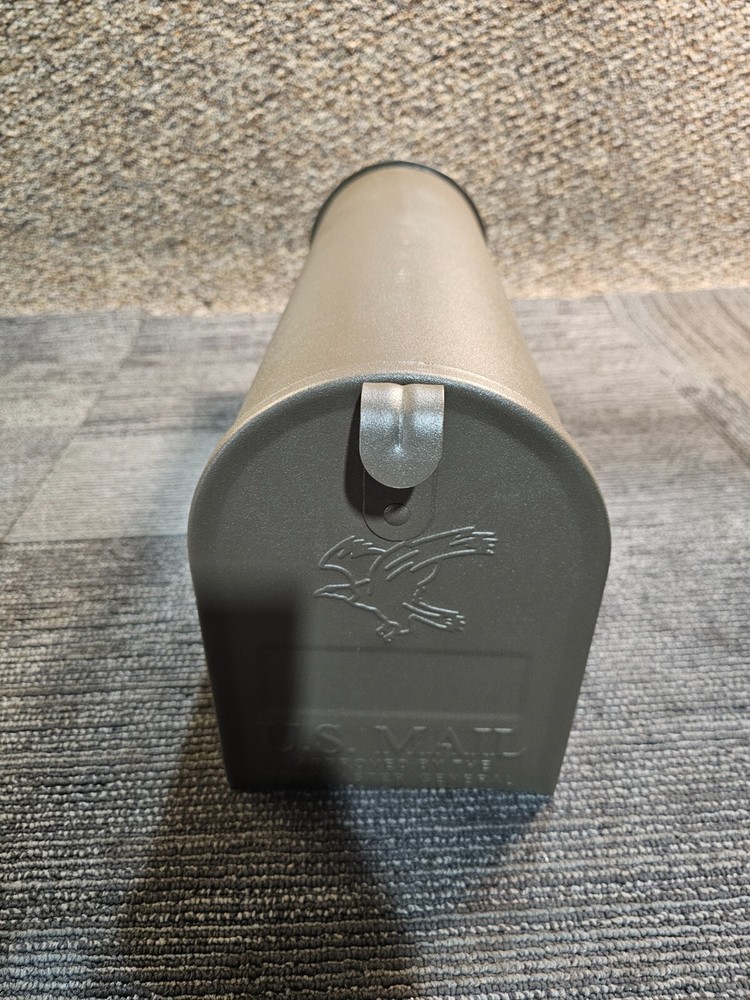 Medium Post Mount Mailbox, Durable Rust-Resistant Galvanized Steel, Elite Bronze