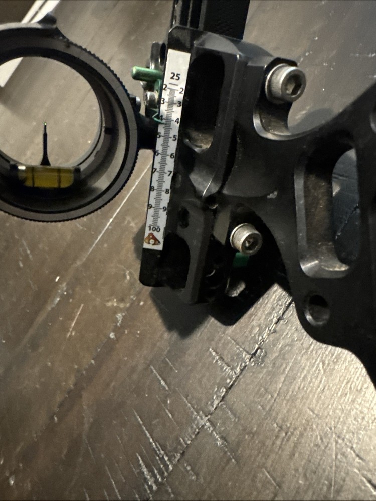 Axcel Accu Hunter Single Pin Slider Bow Sight