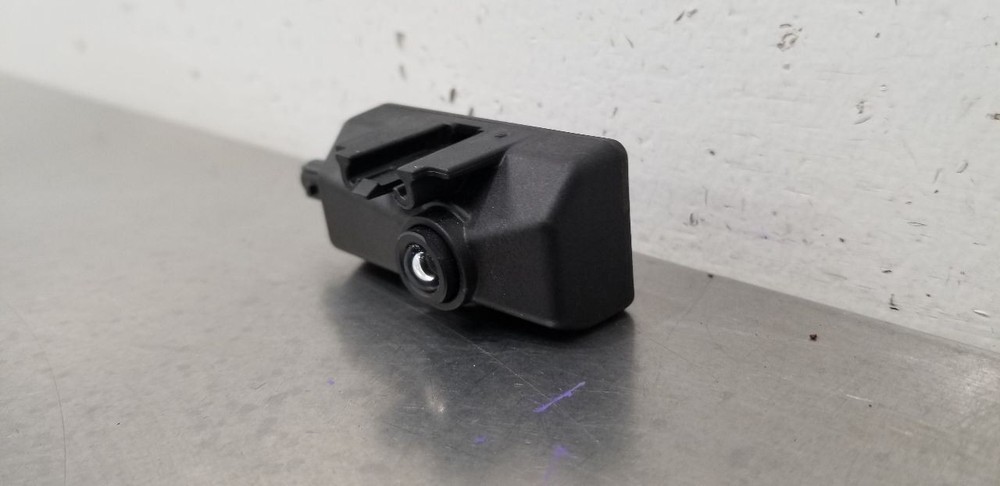 21 CHEVY CORVETTE C8 Z51 FRONT VIEW PERFORMANCE DATA RECORDER CAMERA 84870080