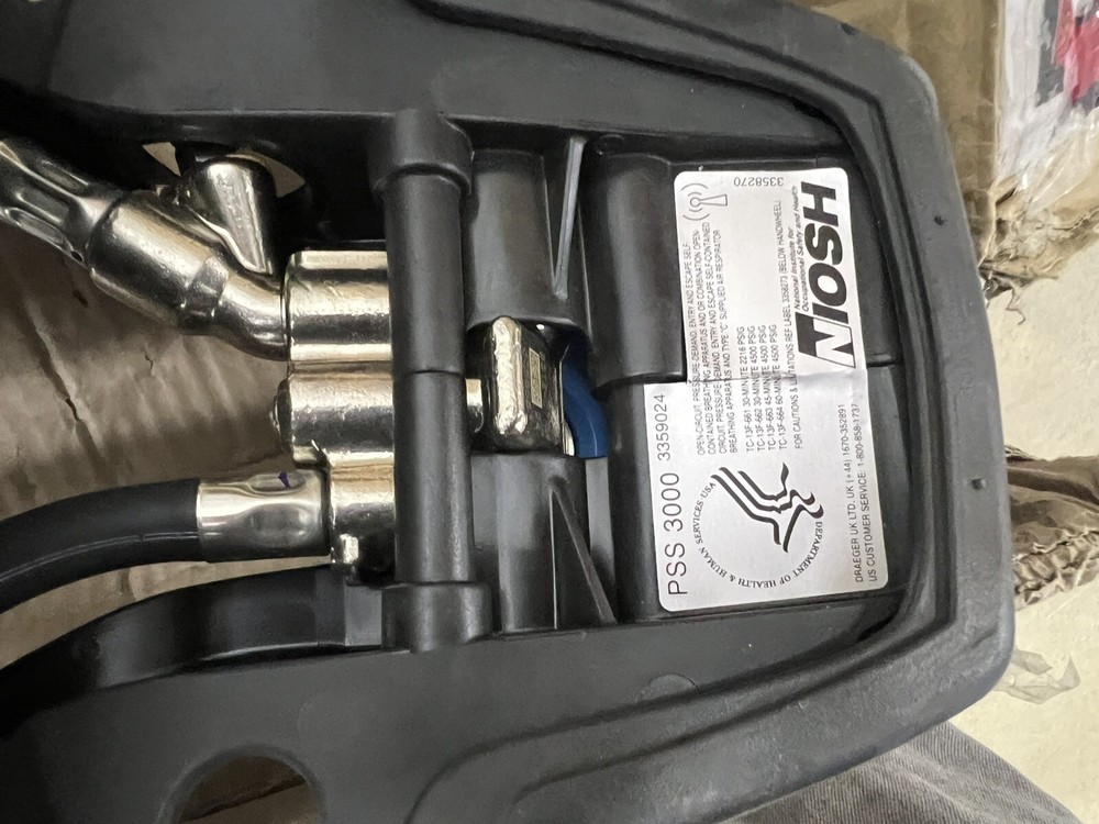 Dräger PSS® 3000 Self-Contained