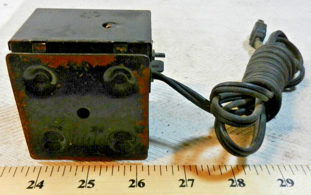 Marx 309 Vintage Transformer 25-Watt--Untested Needs Control Knob