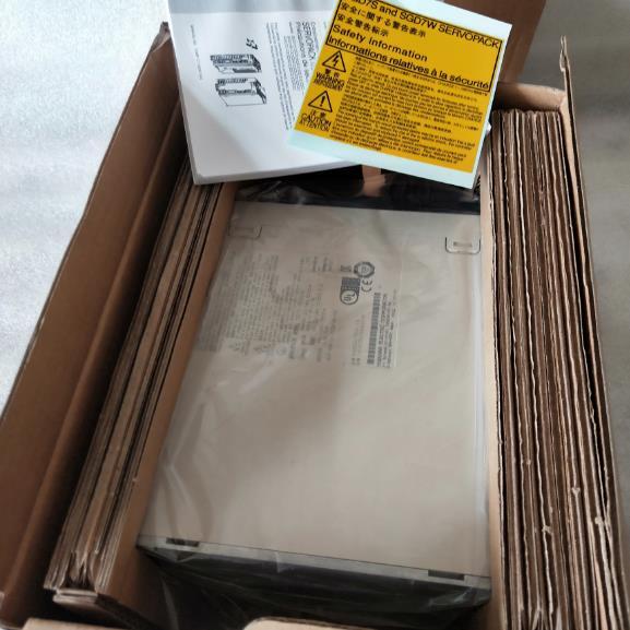 New Yaskawa SGD7S-5R5A00A AC Servo Drive SGD7S5R5A00A Expedited Shipping