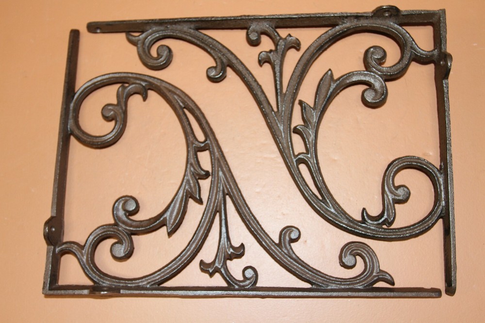 Elegant Mailbox Post Project Corbel / Solid Cast Iron, 16 inch, B-85