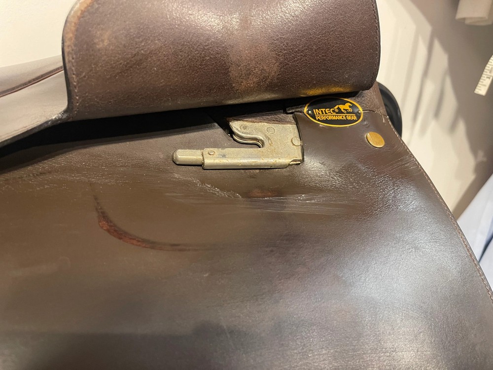 Intec Argentina Cutback 20in Saddle