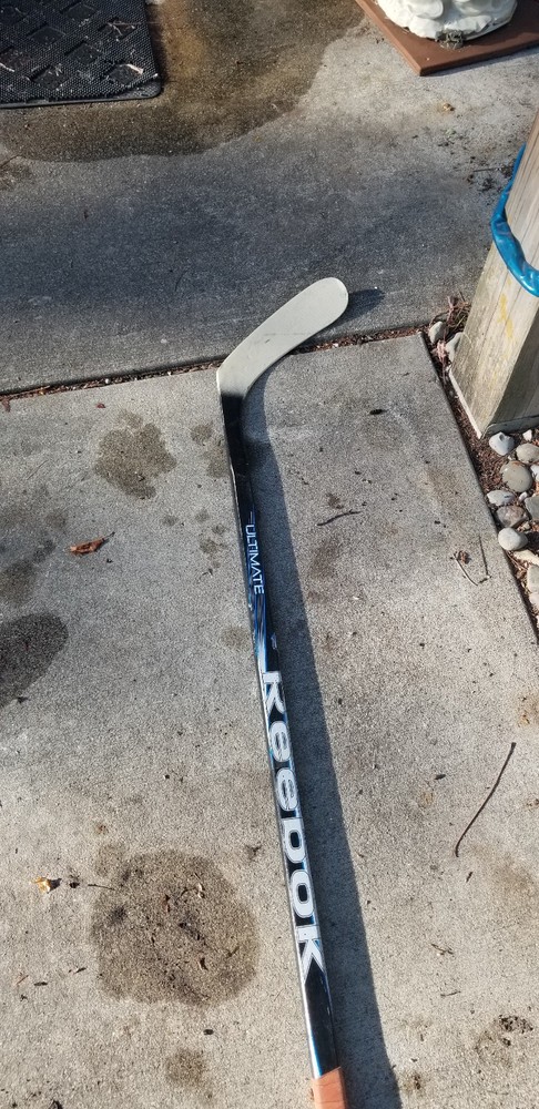 3 HOCKEY STICKS REBOK BAUER RDK