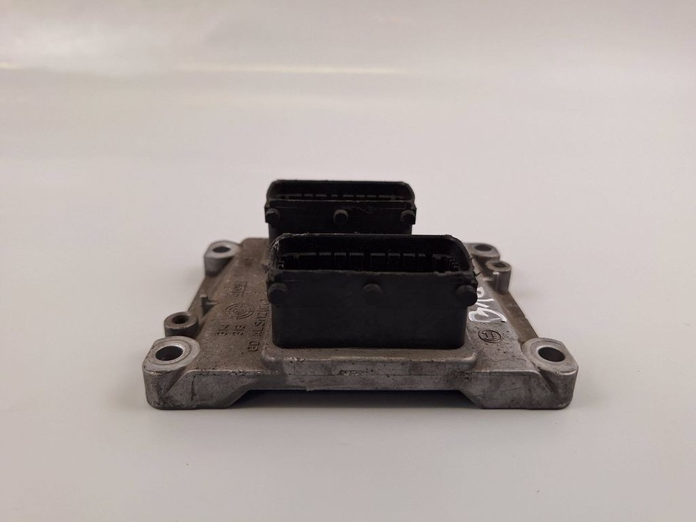 Fiat Punto (188) 2010 Engine Control Module ME73H4F001