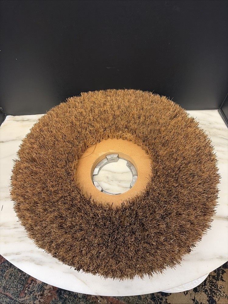 PULLMAN HOLT MODEL 16 DRIVE BRUSH B451604 - NEW