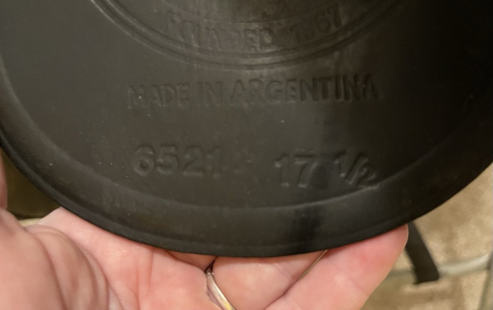 Black Collegiate Dressage Saddle 17.5