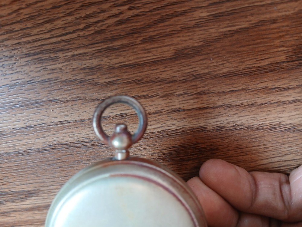 Rare vintage dial operating pocket compass (WWI).