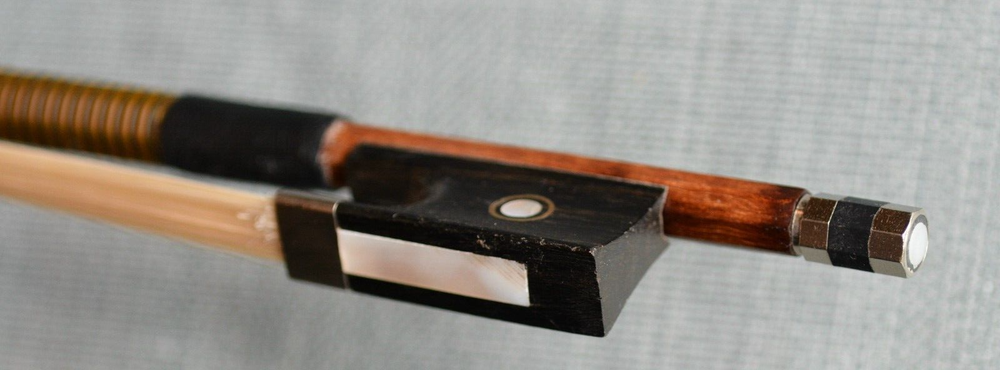 Full size 4/4 Octagonal Viola Bow, 66g