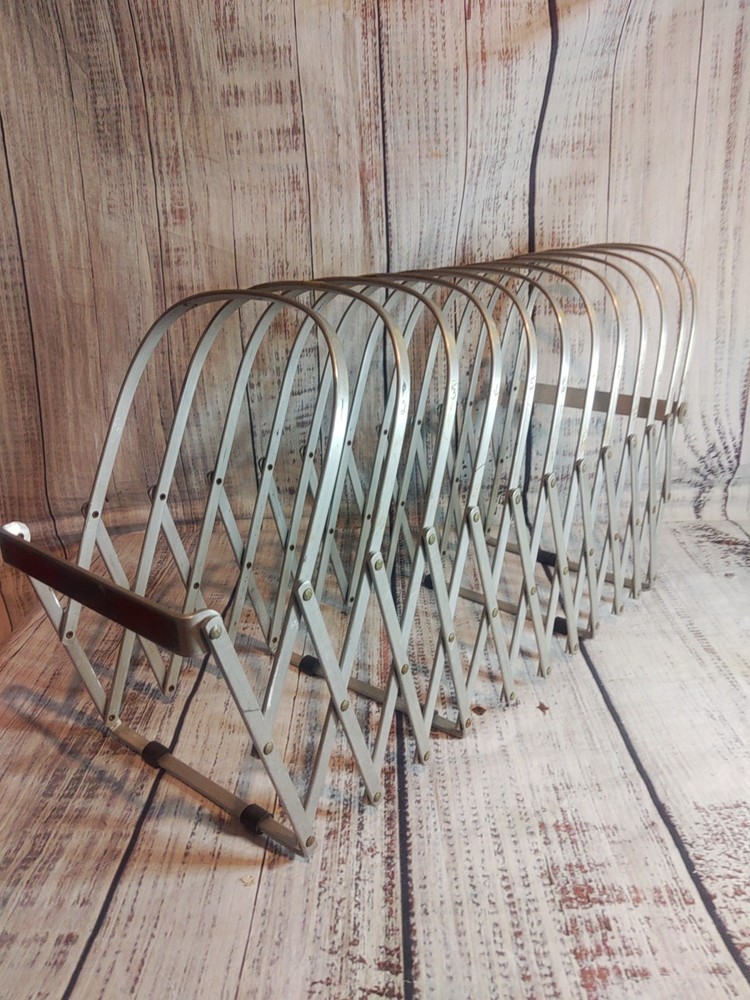 Evans Telescopic Magazine Rack (7 To 65 In)