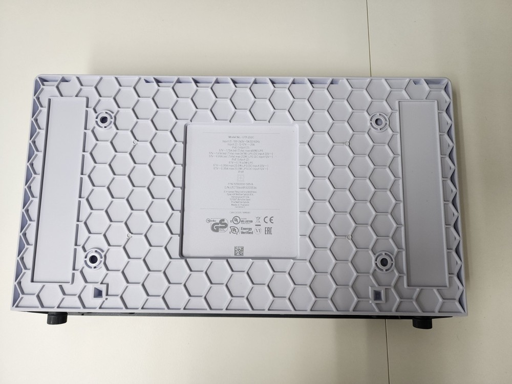 Starlink Advanced Power Supply UTP-252C with Cables