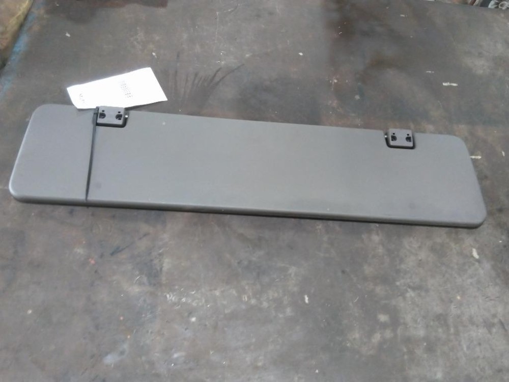 Replaces 2016 VOLVO VNL INTERIOR SUN VISOR , MD