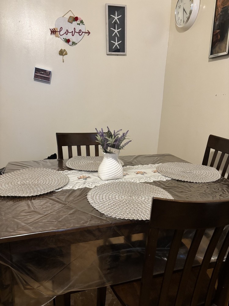 Dining Room Table Set with 4 chairs