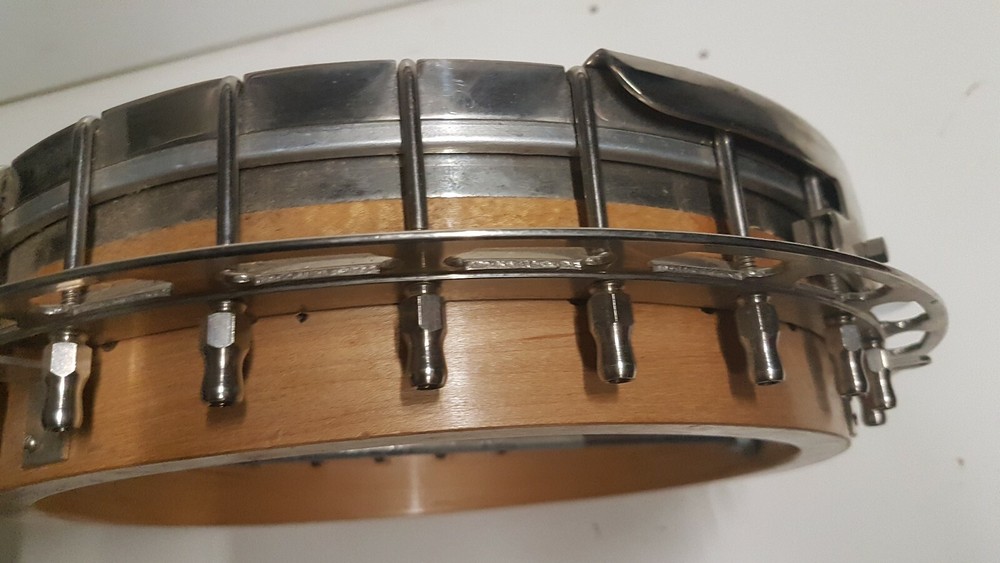 BOND CUSTOM BANJO - made in USA