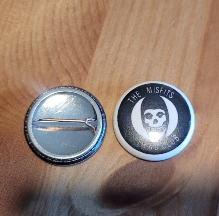Misfits 1" Punk Rock Pins Buttons Horror 80s