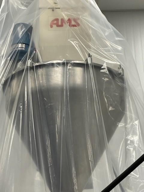 MATRIX FORM FILL AND SEAL MACHINE