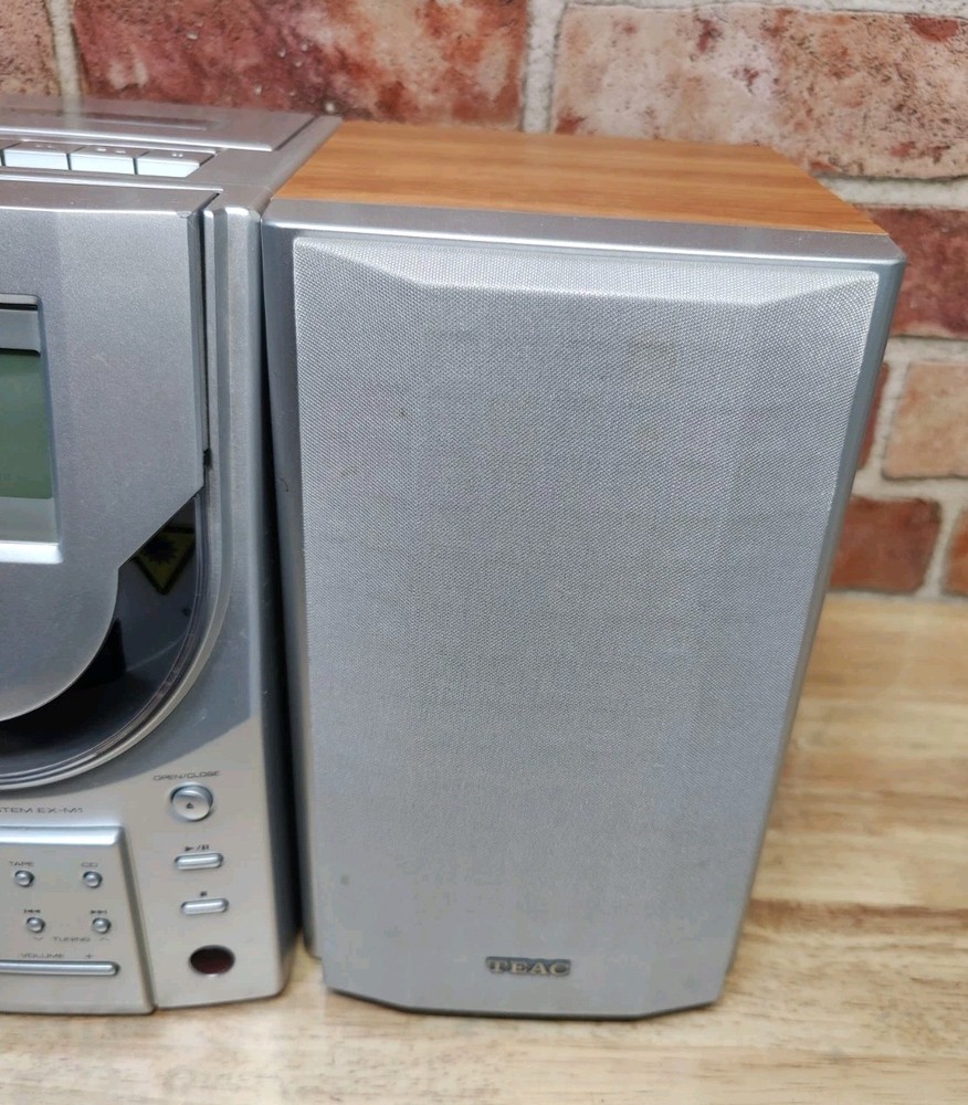 TEAC CD Receiver Cassette System EX-M1 w/Speakers NO REMOTE (READ)