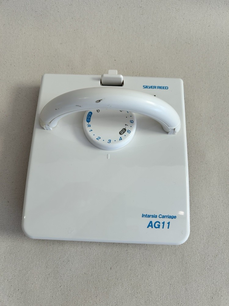 Knitting Machine Silver Reed LK150