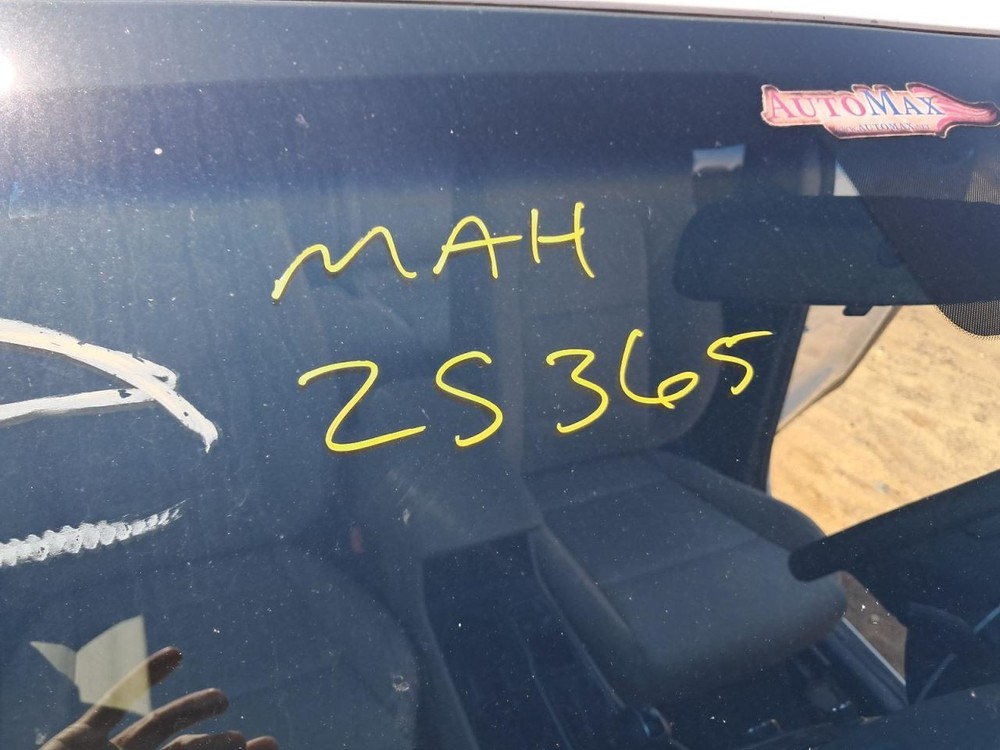 TUCSON 2016 Glove Box 4780226