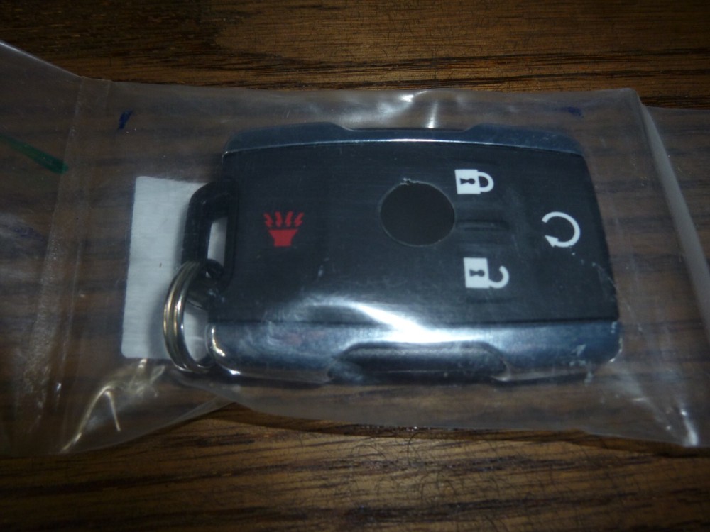 Genuine GM 13577763 Keyless Entry Transmitter