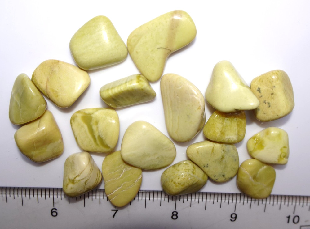 Serpentine - 18 Small Tumbled Stones rt132