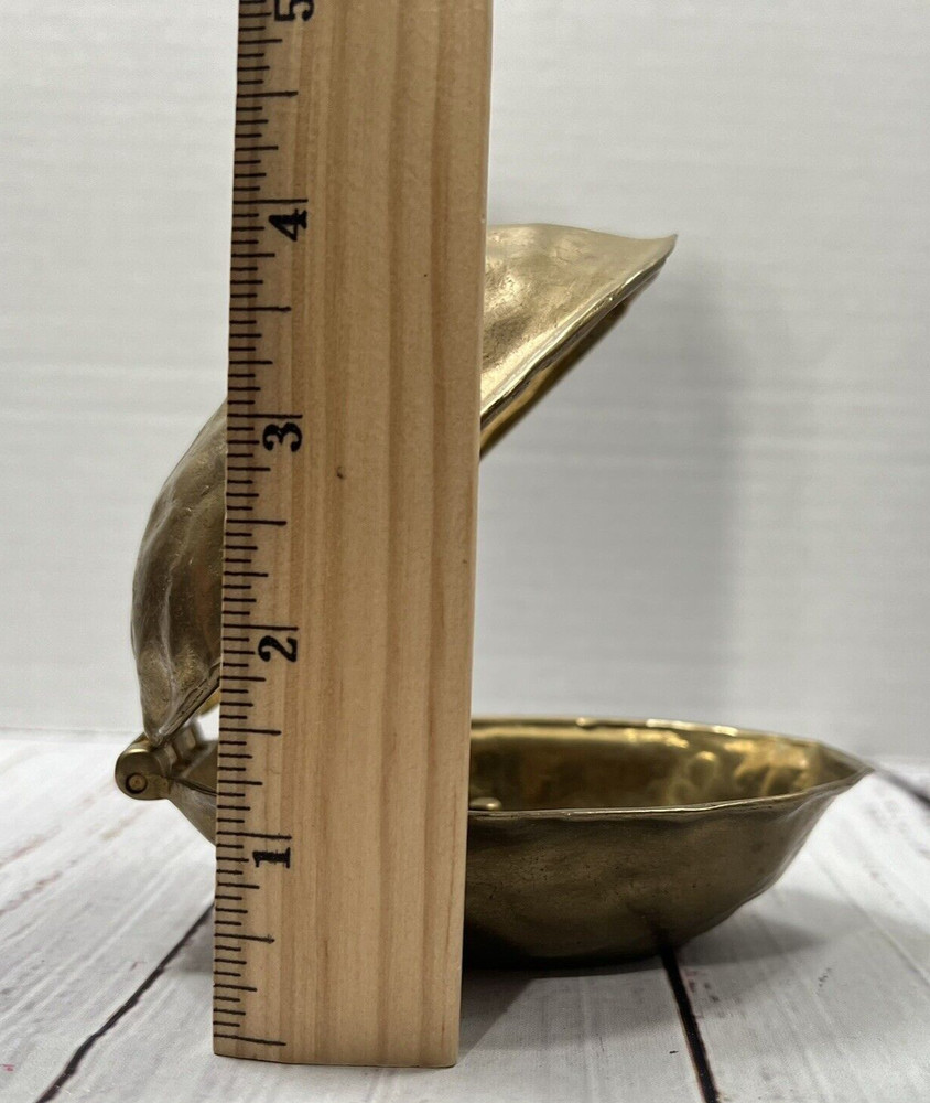 Walnut Shaped Brass Nutcracker Nut Cracker Vintage Retro Design Home Decor