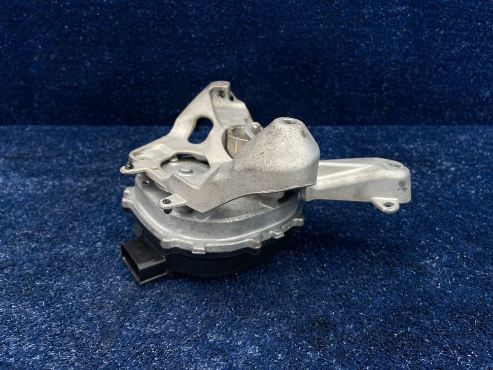 2017–2019 Cadillac XT5 Transmission Range Sensor OEM 84333554
