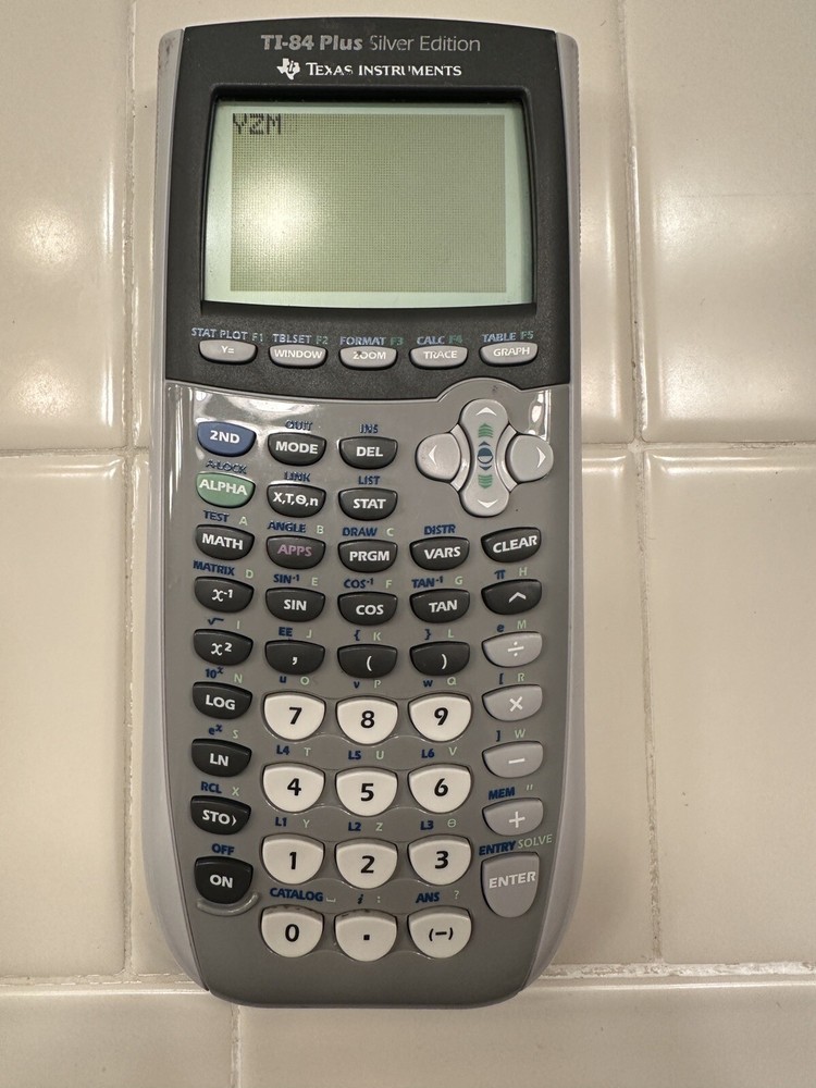 TI-84 PLUS SILVER EDITION GRAPHING CALCULATOR W/ COVER Fully Tested & working