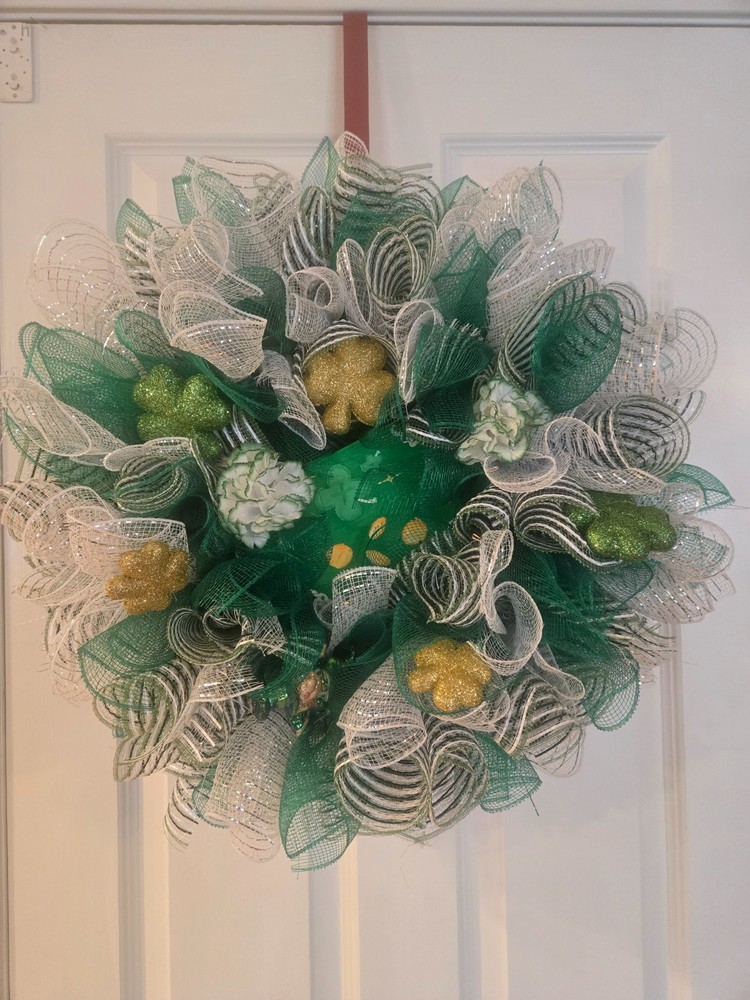 St. Patricks Handmade 14 inch Wreath