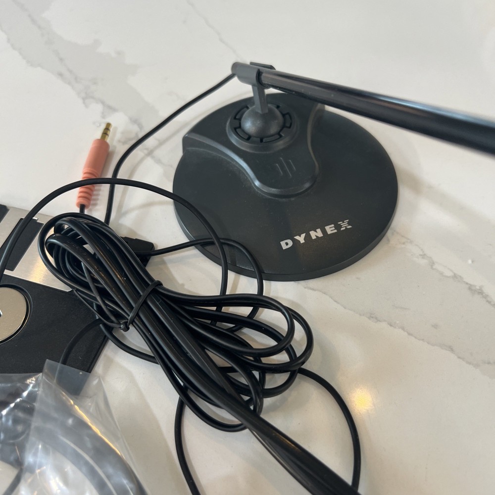Dynex PC Desk Top Microphone With Cords