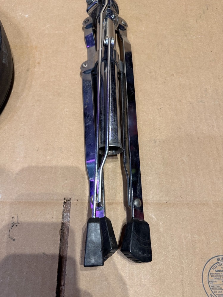 🥁 Round Top Drum Throne Used – Unbranded