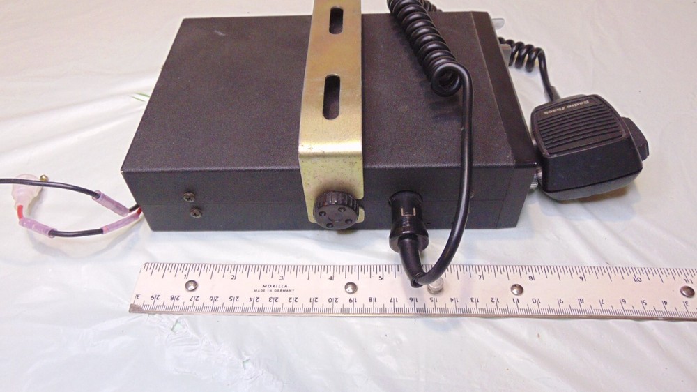 Realistic TRC-413 40ch CB with Mic Vintage working