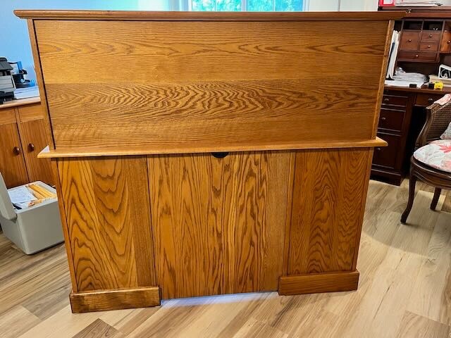 54" Deluxe Executive Solid Oak Roll Top Desk Light Harvest Finish Excellent Cond