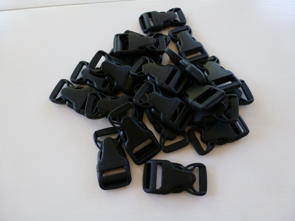 LARGE SELECTION OF INTERLOCKING FASTENERS AND WEBBING