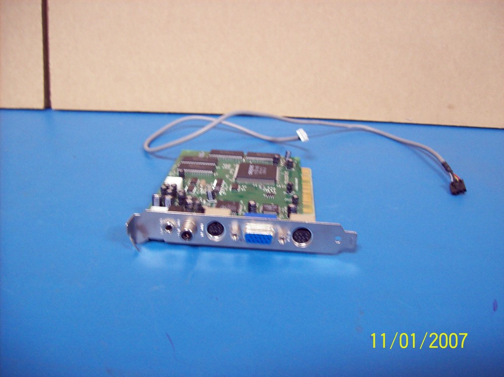 CREATIVE LABS CT230 SOUND CARD