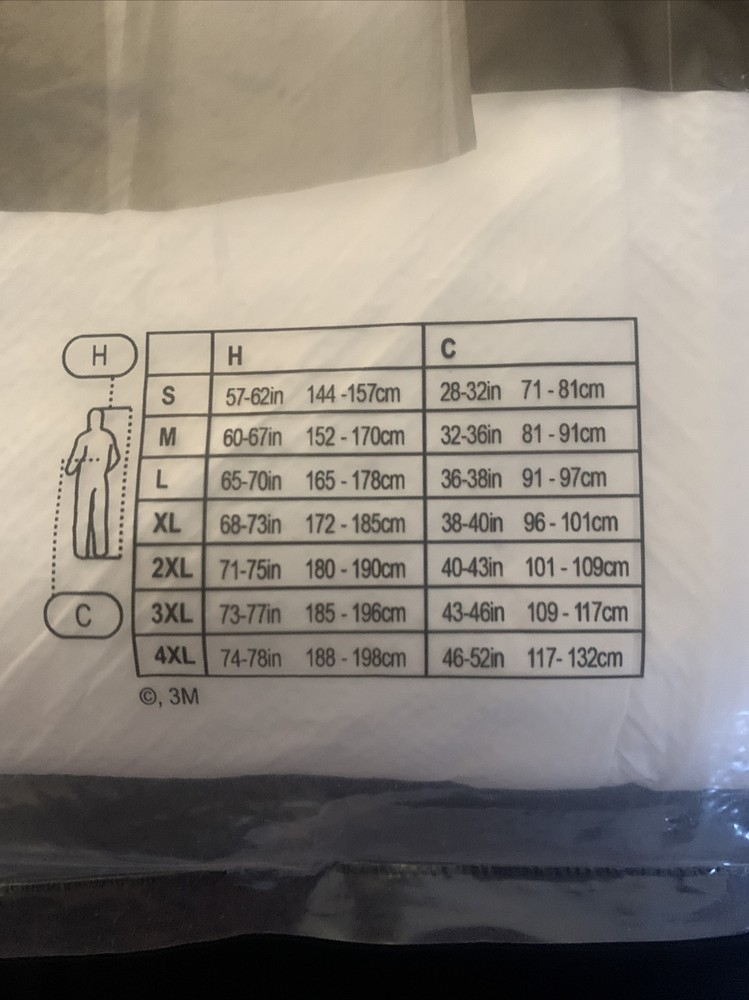3M Disposable Lab Coat 4440 Large