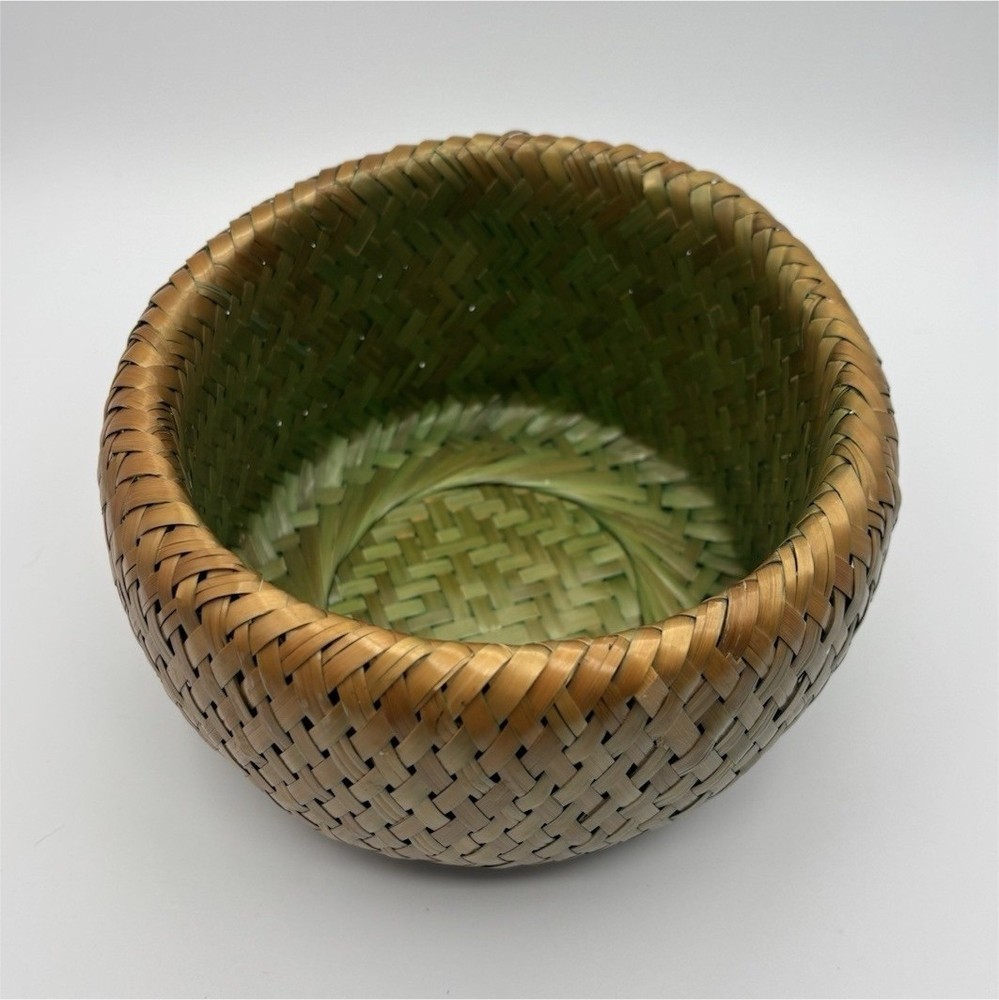 bambu vintage Crate & Barrel Bamboo Green Gradient Decorative Basket