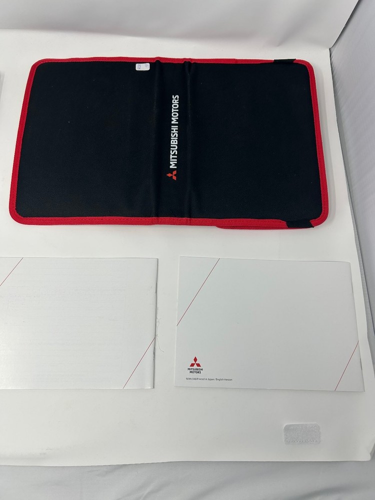 2019 Mitsubishi Eclipse Cross Owner's Manual Set With First Aid