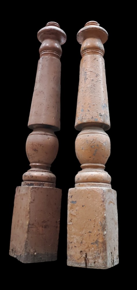 Pair Of Newel Posts *GAM0204