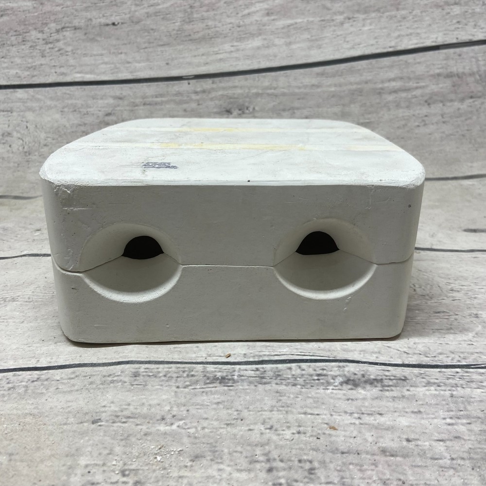 Unbranded Ceramic Casting Mold Praying Hands Doc Holliday