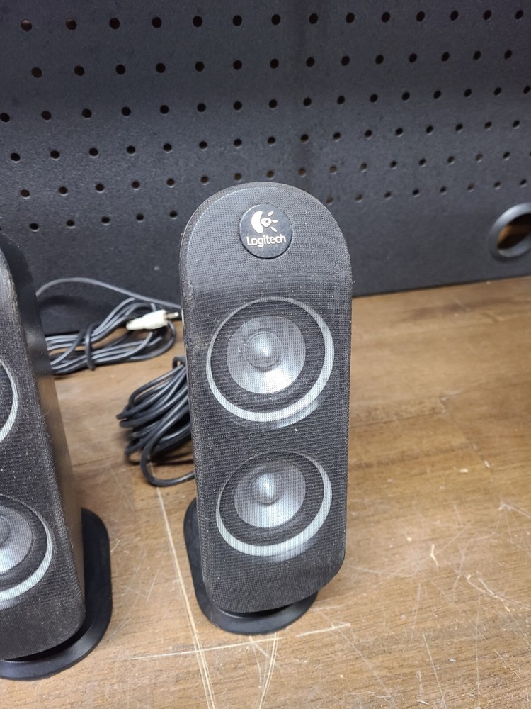Single Logitech Computer Surround Satellite Speakers